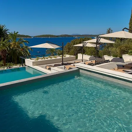 Moeesy, Blue & Oasis - Adults Only Hotell Hvar Town