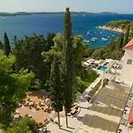 Moeesy, Blue & Oasis - Adults Only Ξενοδοχείο 5*