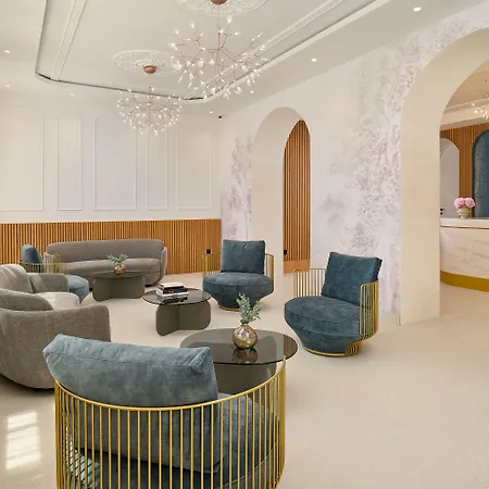 Moeesy, Blue & Oasis - Adults Only Hotel