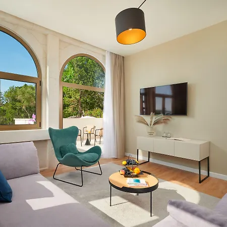 Moeesy, Blue & Oasis - Adults Only 5* Hvar Town