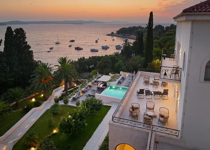 Hotel Moeesy, Blue & Oasis - Adults Only