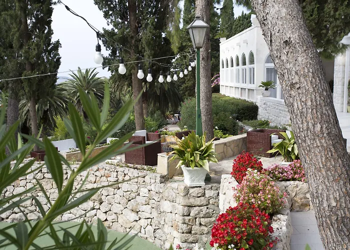 酒店 Moeesy, Blue & Oasis - Adults Only