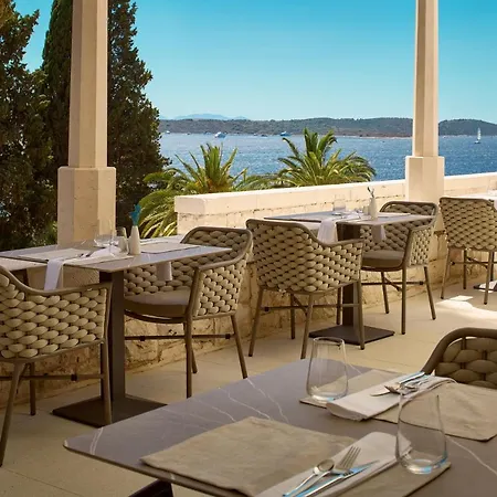 Moeesy, Blue & Oasis - Adults Only