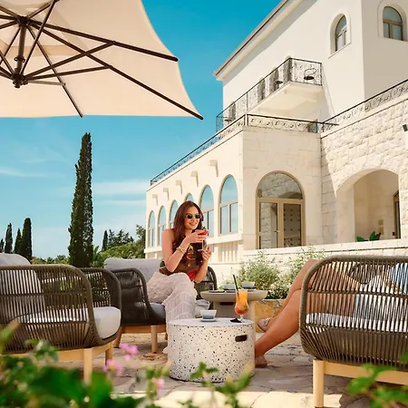 Moeesy, Blue & Oasis - Adults Only 5* Hvar Town