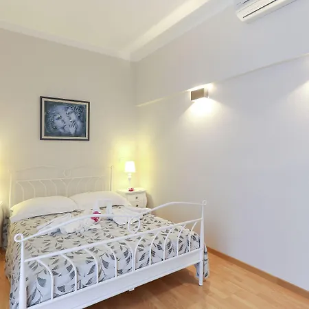 Hotel Moeesy, Blue & Oasis - Adults Only