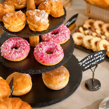 Hotel Moeesy, Blue & Oasis - Adults Only Hvar Town