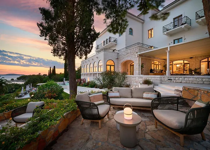 Moeesy, Blue & Oasis - Adults Only Hotel 5*