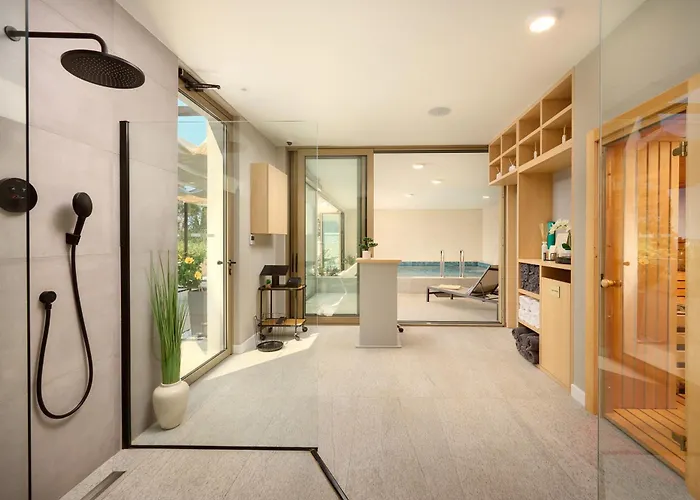 Moeesy, Blue & Oasis - Adults Only Hotel 5*