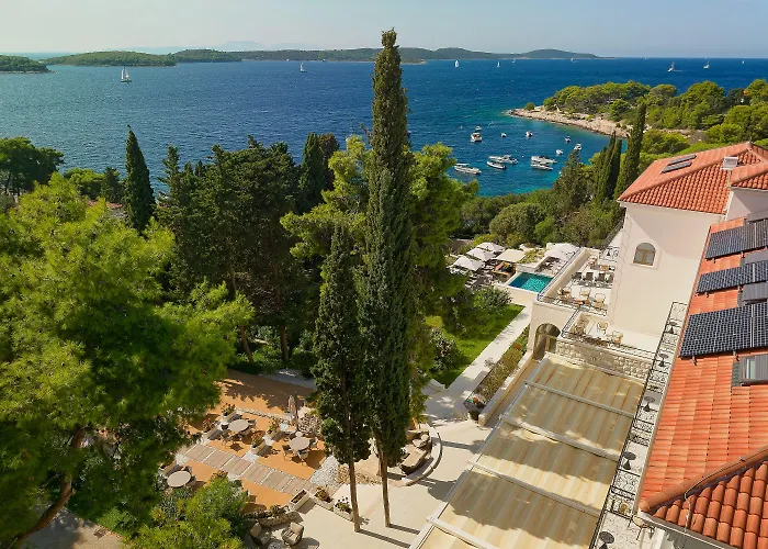 Moeesy, Blue & Oasis - Adults Only Hotel 5*